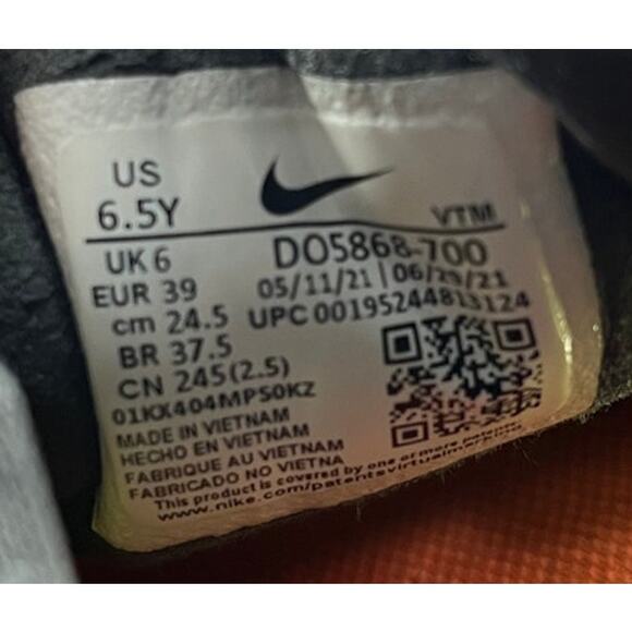 Nike Waffle One 'Go the Extra Smile' GS Trainer Shoes Size 6.5Y - Picture 6 of 6